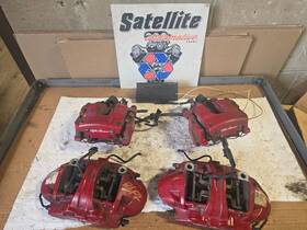 00505536710 Alfa Romeo 00505415020 2017-23 Giulia Brake Caliper Set 00505536770/00505536710 Brembo
