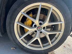 68317621aa Alfa Romeo 2018-2022 Stelvio Front Right Passenger Side Brake Caliper Yellow