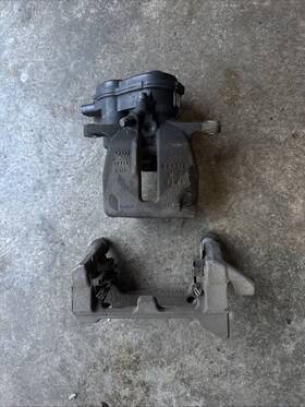 3477 Audi 2013-2017 Q5 Rear Right Passenger Side Brake Caliper Assembly Oem