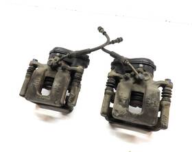 8u0615403b Audi 16-18 Q3 8u Rear Left And Right Brake Caliper Set 2 With Parking Actuator