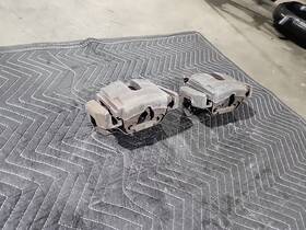 34106765880 Bmw 2001-2010 E46 330i 330ci 3.0l X3 Z4 Front Brake Caliper Pair W Brackets Oem
