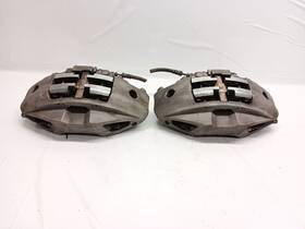 34106897363 Bmw 20-22 G12 740i Front Brake Caliper Set Left Right Pair