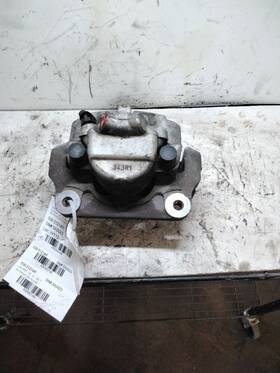 536-51214r Bmw Passenger Right Caliper Front Awd Fits 11-16 528i 352190