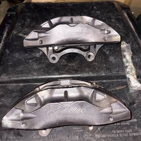 84310370 Cadillac 84310369/84310370 2013-2019 Xts Front Right Left Set Brembo Lh/rh