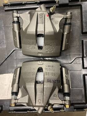 19-b2695 Cardone Industries Sienna Front Brake Caliper Set Loaded W Pads Bracket Hardware Fit 2001 2002 2003
