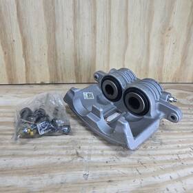 18-4765 Carquest Rear Right Brake Calipers For Escalade Avalanche Silverado Sierra 1500 Tahoe