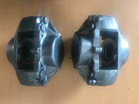 C25001 Centric Parts Or P.a.r.t. Pair Of Disc Brake Caliper For Mg Mgb 1963-1981