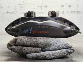 536-01618r Chevrolet 17 2017 Camaro Front Passenger Right Brembo Brake Caliper Oem