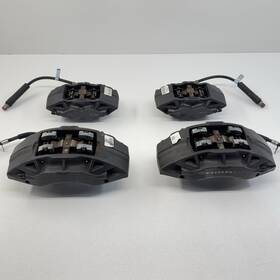 84233005 Chevrolet 16-24 Camaro Ss Brembo Brake Caliper Set Front Rear 4 Piston Black Oem