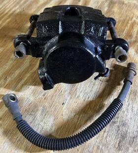 18036668 Chevrolet Truck 2002 Chevy S10 Rwd Driver Left Front Caliper