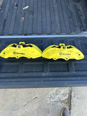 68248389aa Dodge Jeep / Srt 6-piston Brake Calipers Brembo Red Painted Yellow With Rotors