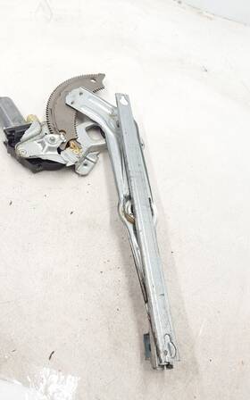 Wxea0453a Dodge 2006 Ram 1500 Left Front Door Window Regulator Oem