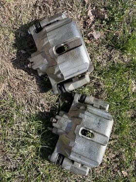 10-9247 Federated 2012 Honda Civic Exl Sedan Front Calipers And Brake Pads