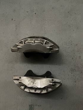 22760030 Gm Factory Cadillac Genuine Original 4 Door Sedan Ct6 Luxury 13-20 Oem Front Left Driver Wheel Brembo Caliper Brake 23k