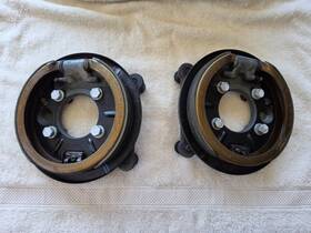 Gm K361-075c/k361-076c 98-02 Camaro Z28 Ss Firebird Trans Am Ws6 Rear Disc Brake Backing Plates 1le