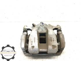 2h27 Honda 2023-2026 Hr-v Awd Right Passenger Front Brake Caliper With Pads Oem