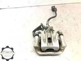 1324j Hyundai 2019-2023 Kona Left Driver Rear Brake Caliper With Pads Oem