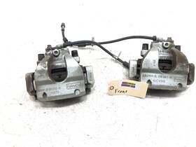 2b294-b Lincoln 2020-2024 Corsair Fwd Left Right Front Brake Calipers Oem