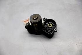 06700388410 Maserati 14-20 Ghibli Rear Right Emergency Brake Caliper Motor Oem