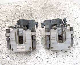 4070176200 Maserati 2017 17 Ghibli Rear Brake Caliper Pair Left Right Oem