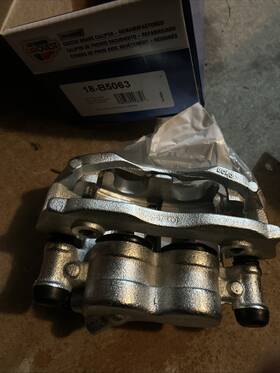 68006723aa Mayasaf Front Left Lh Brake Caliper With Bracket For Dodge Mercedes Sprinter 2500 18-b5063