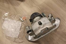 331-80601 Mazda Rx-7 Gsl Left Rear Caliper Rebuilt Zinc Plated 1982-1985