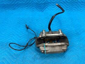002-420-24-83 Mercedes Sl500 R230 Front Passengers Brake Caliper With Hose And Pads 53k 05 06 Oem