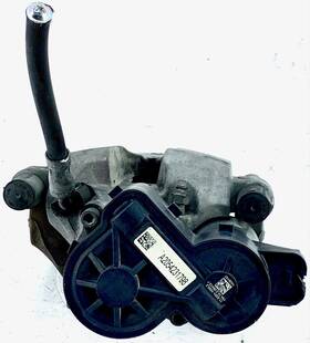 536-61525l Mercedes-benz 2015-2022 C-class Driver Lh Caliper Front 205 Type Oem