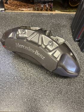 A2234215600 Mercedes-benz 2021-2024 S500/s580/s680 Oem Rh-front Brake Caliper