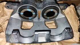 Ml3z-2b120-c Motorcraft Disc Brake Caliper - Right Front Rear 3.0l