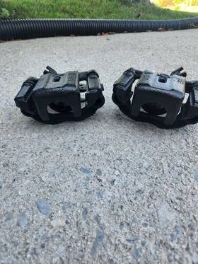 S14-s15 Nissan Oem 240sx Silvia S14 Single Piston Rear Brake Calipers 1995-1998. As Is