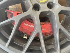 536-61575 Porsche 17 18 Macan Right Front Brake Caliper 14.17 Rotor Size Opt I1lg I1zk
