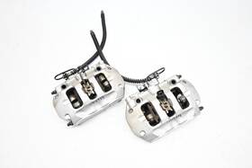61126840439 Porsche 11-16 Cayenne Rear Right/left Brake Caliper Housing Shoe Set Pair Oem