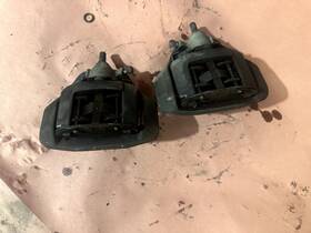 92835242501 Porsche 928 84-86 Brake Caliper Carrier Rear Pair Oem #84149