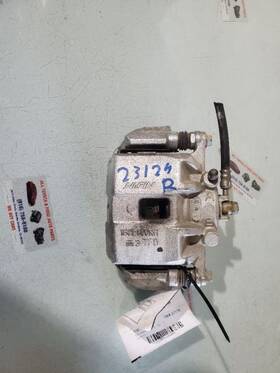 536-10840r Toyota Passenger Right Caliper Hatchback Front Fits 19 Corolla 20398