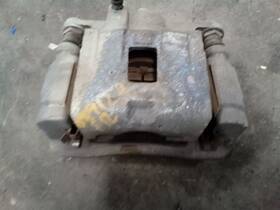 536-61577r Toyota Passenger Right Caliper Front Sedan Fits 16-19 Yaris 283306