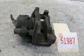 86024999 Volvo Brake Caliper 850 1995 1997 Right Passenger Side Front Suspension Wheel