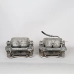 2005-2010 Ford Mustang Gt Front Brake Caliper Set Pair 6R3Z2B121AA Oem. Fixed Price $116.21.